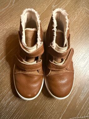 UGG Chestnut Leather  Baby/Toddler  Rennon II Strappy Booties  US11